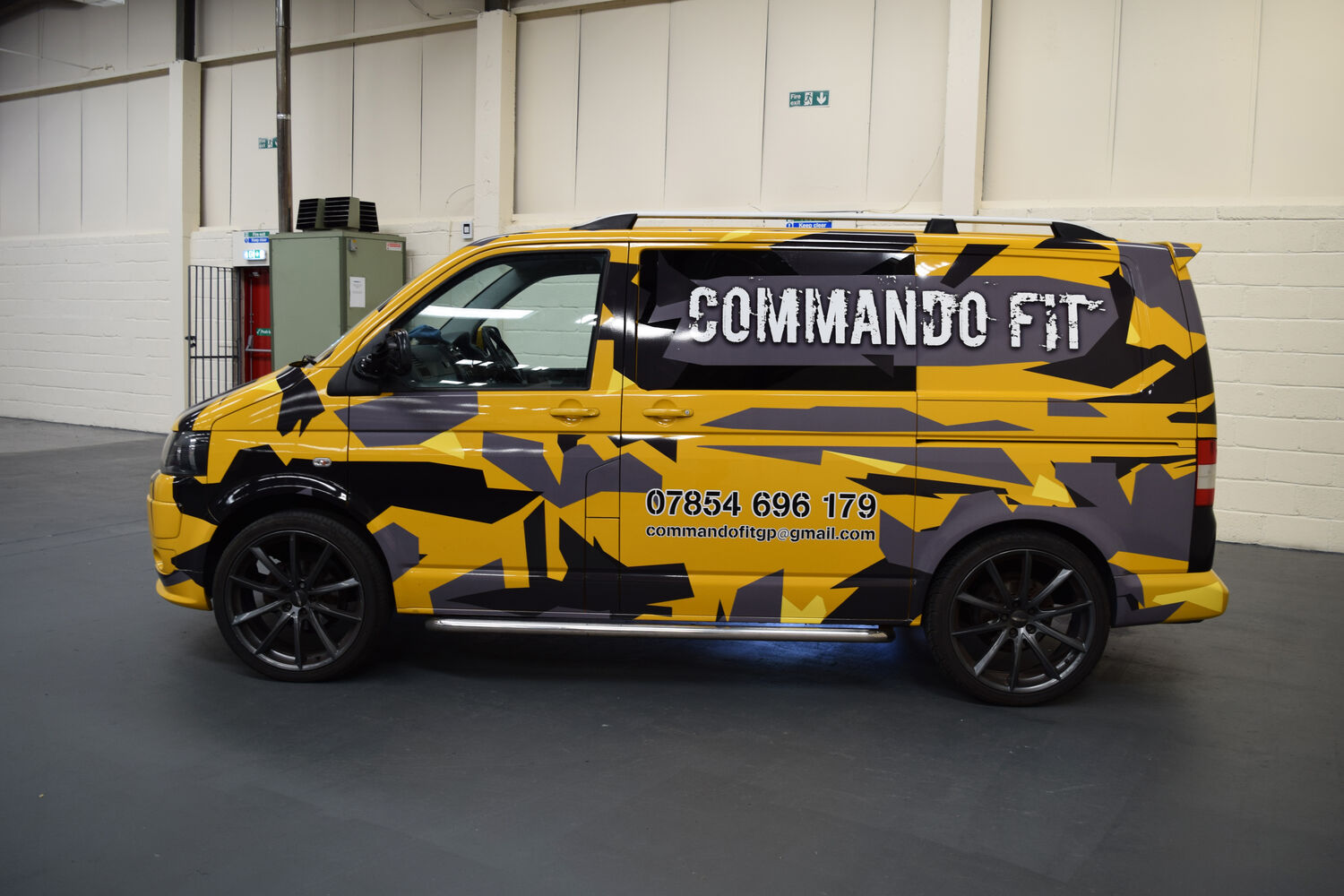 Commando Fit - Volkswagen Transporter