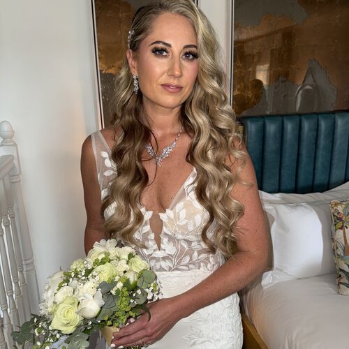 Gallery | Aldona Francis | Wedding Makeup Specialist Gloucestershire  | Award Winning Makeup Lessons in Bath  | Professional Mobile Makeup Artist Cotswolds