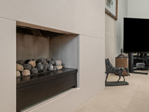 Sneddon Place, Airth, FK2 8GH