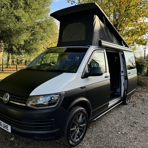 2016 VW T6 Camper Van 4 Berth 2.0 TDi T30 Black/White - Pro Conversion