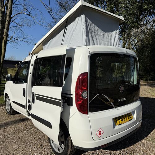 2015 (65)reg Fiat Doblo 1.6 M-Jet Camper Van - 1 Owner - 15222 miles