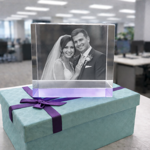 The New Superb Duloch HINT OF LILAC  12x8x6cm Crystal Block