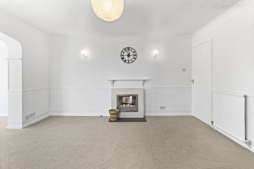 Glen Close, Polegate