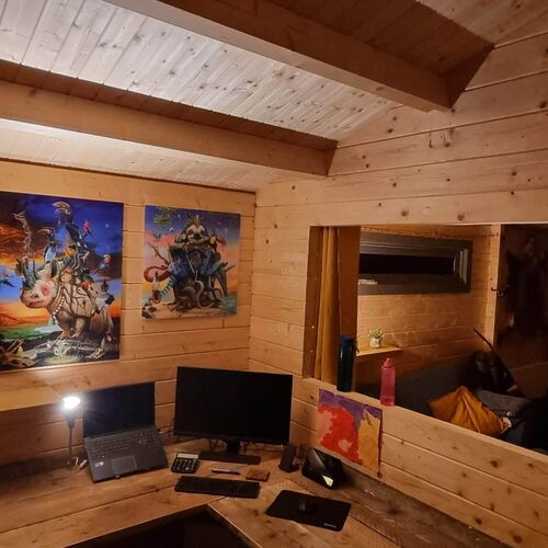 Garden office and quiet space