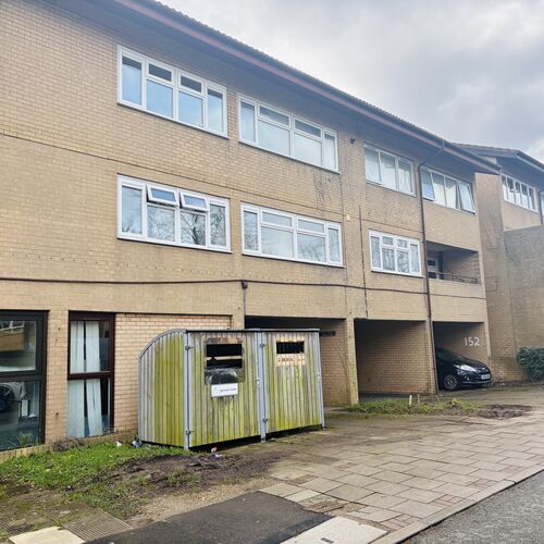 CONNIBURROW - 1 BEDROOM APARTMENT