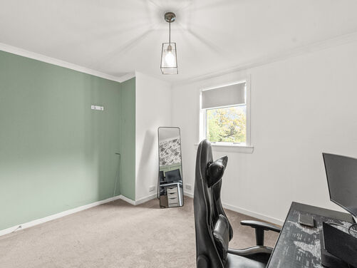 Redlands Road, Tullibody, FK10 2QH