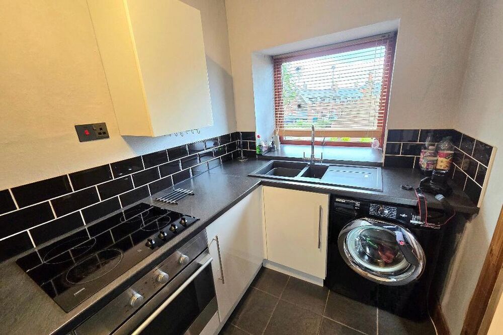 3 Barries Land Kirriemuir DD8 4HH