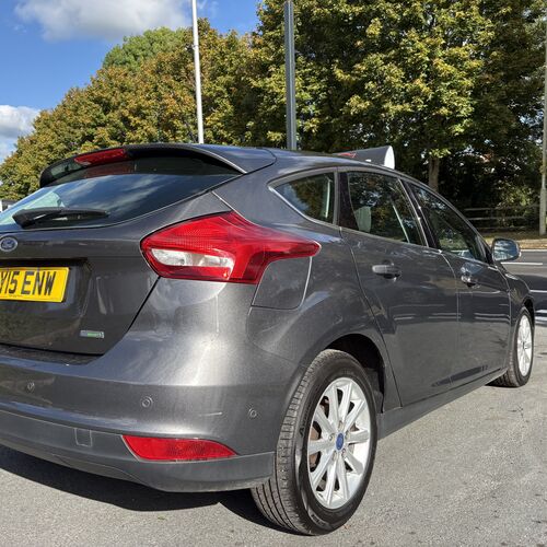 2015 (15) FORD FOCUS TITANIUM 1.0 PETROL 5 DOOR