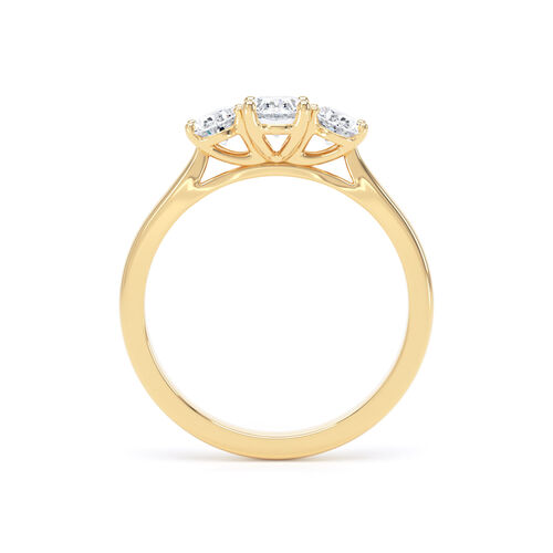 Oval diamond trilogy ring