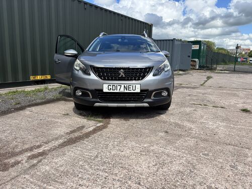 Peugeot 2008 1.2 PureTech Allure Euro 6 5dr