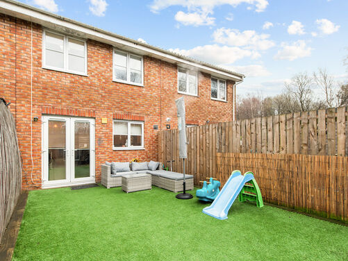 Auld Kirk Road, Tullibody, FK10 2TG