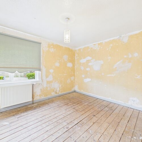 Eastern Avenue, Largs