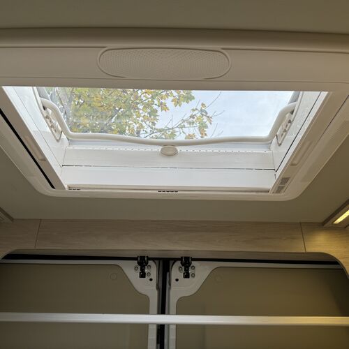 2020 Roller Team Toleno R 4 Berth Camper Van Fiat Ducato 2.3 MJet - 1 Owner