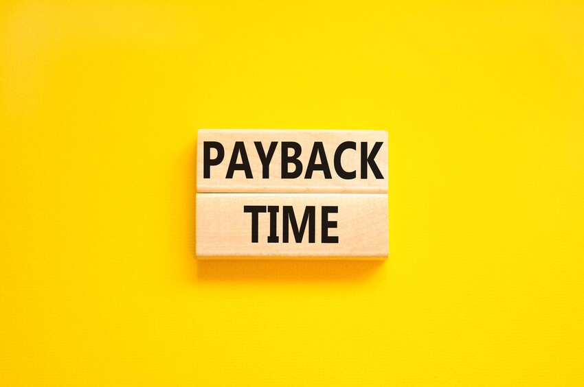 Did Club La Costa Encourage Reckless Spending?