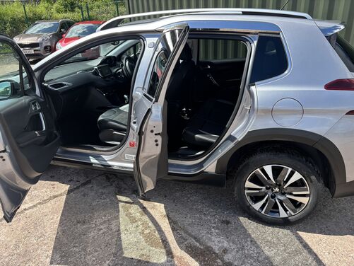 Peugeot 2008 1.2 PureTech Allure Euro 6 5dr