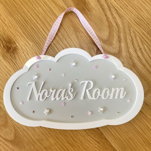 Girls CLOUD door sign