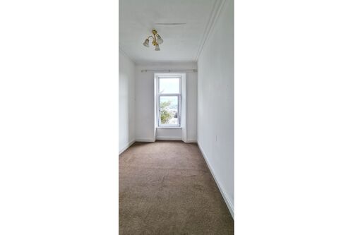 Upper Flat, Clan Villa, Bridge Street, Rothesay, Isle of Bute, PA20 0HQ