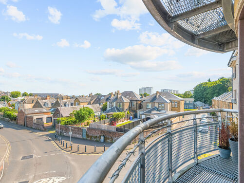 James Short Park, Falkirk, FK1 5EB