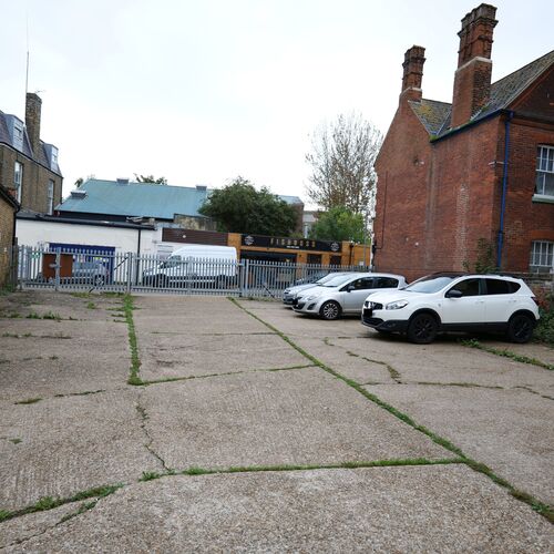 Freehold Town Centre Shop Investment