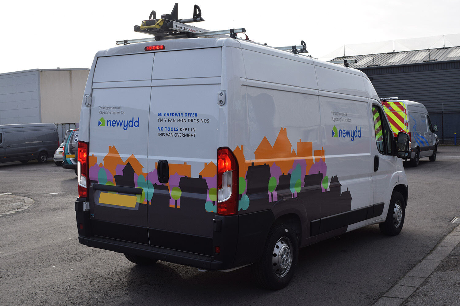 Newydd - 2x Peugeot Boxer