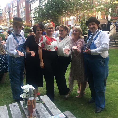 LAUREL & HARDY - Comedy magic