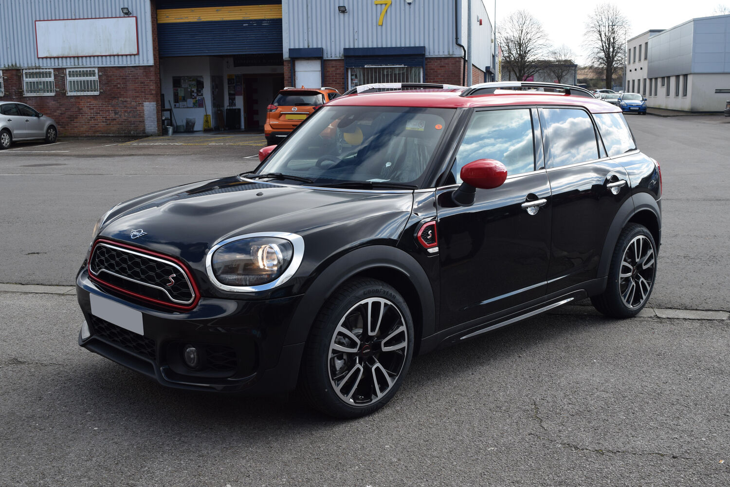 Sytner - Mini Countryman