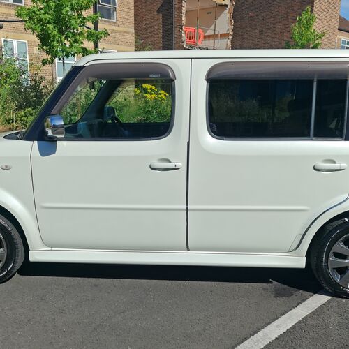 Nissan Cube3 - Rider AUTECH 2007