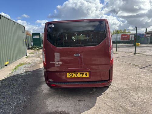 Ford Tourneo Custom Auto 8 Seater