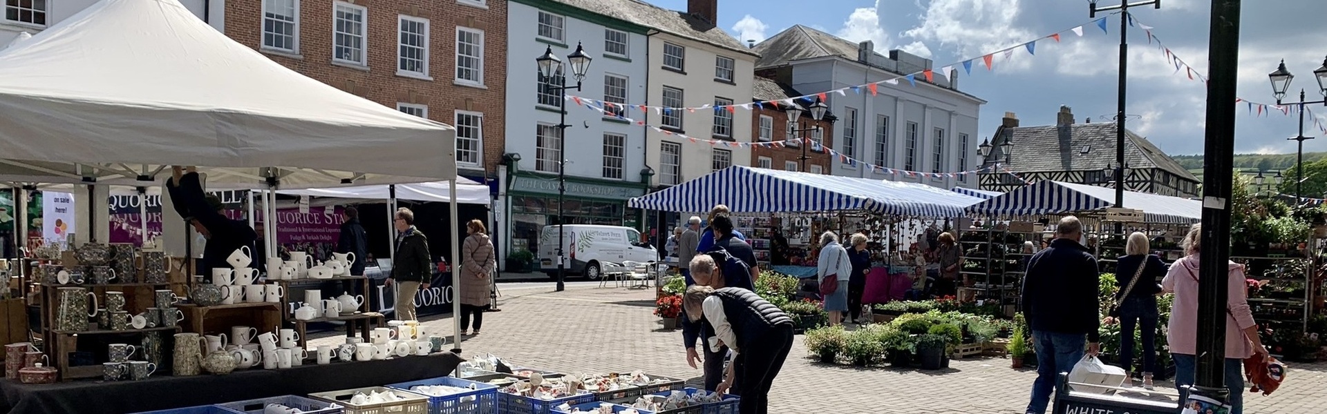 Gallery | Holidayhouseludlow.co.uk | Self Catering Accommodation in Ludlow | Rental Home in Ludlow Town Centre with Secure Private Parking | Historic Places To Stay in Ludlow Shropshire