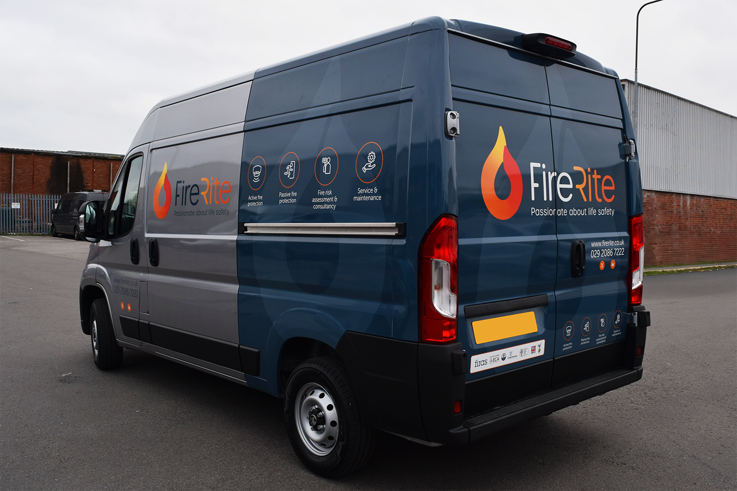 FireRite - 2x Vauxhall Movano 