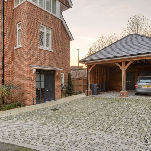 Egerton Drive, London, Greater London, TW7