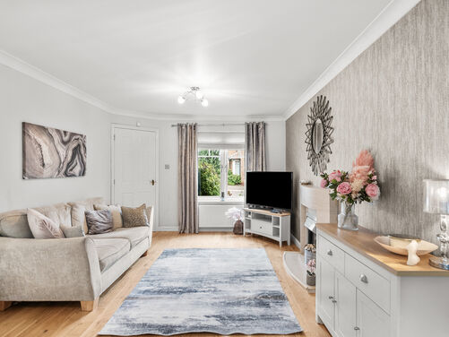 Bryson Place, Larbert, FK5 4FZ