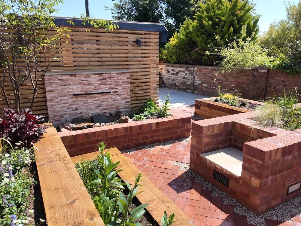 Gallery | Hd Landscaping | Landscape Gardening | Garden Maintenance Leighton Buzzard | Garden Design Bedfordshire