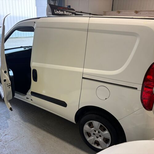 2016 (66) VAUXHALL COMBO 2000 1.3 CDTi DIESEL H1 SPORTIVE PANEL VAN