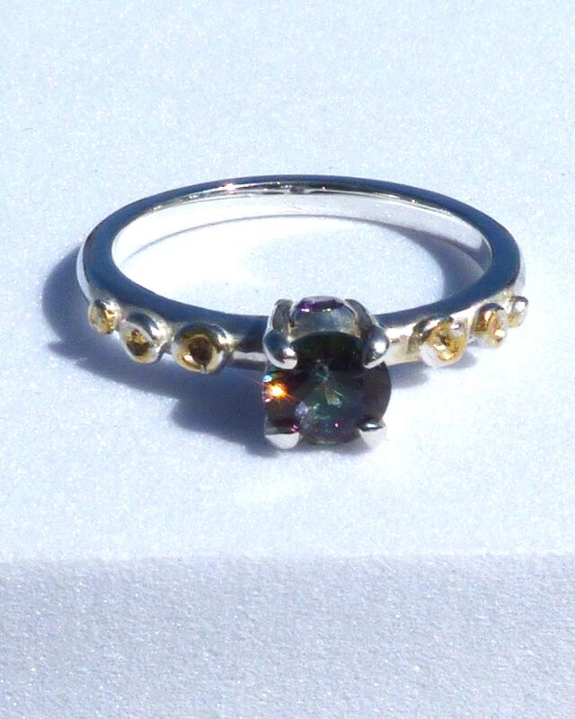 Mystic Topaz, Ozric Ring