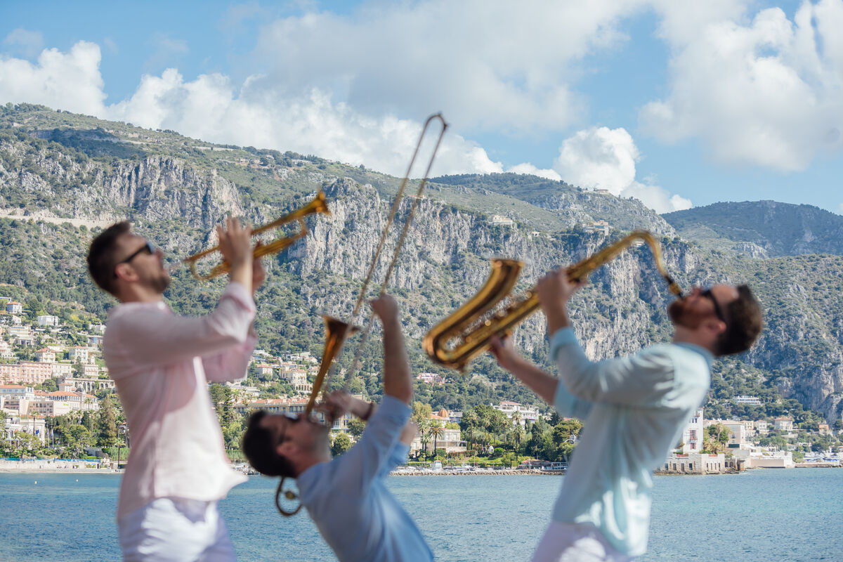 Golden Brass Sensation