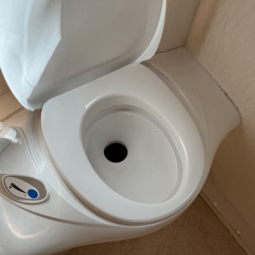 2008 Nu Venture Moniche Motorhome - 1 Family from new - 3678 Miles!