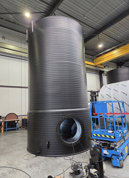 Bulk storage tank for sodium hypochlorite in production