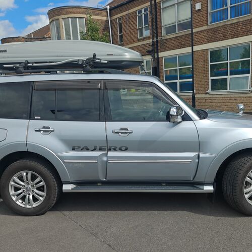 MITSHUBISHI Pajero Shogun 3.8 V6 2012 - Petrol Euro5 Ulez Compliant