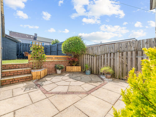 Newlands Road, Brightons, FK2 0DE