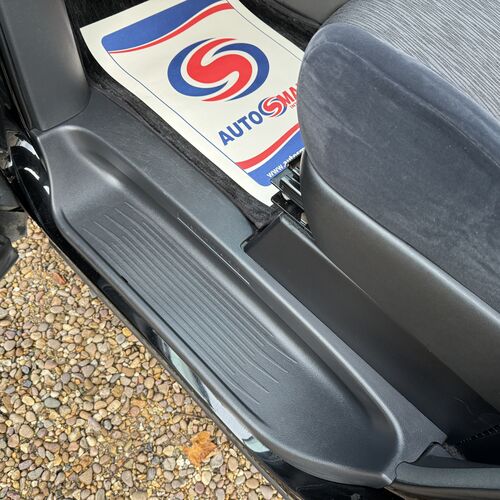 2009 Toyota Alphard Camper Van Auto 4 Berth 2.4 Petrol - Pro Conversion