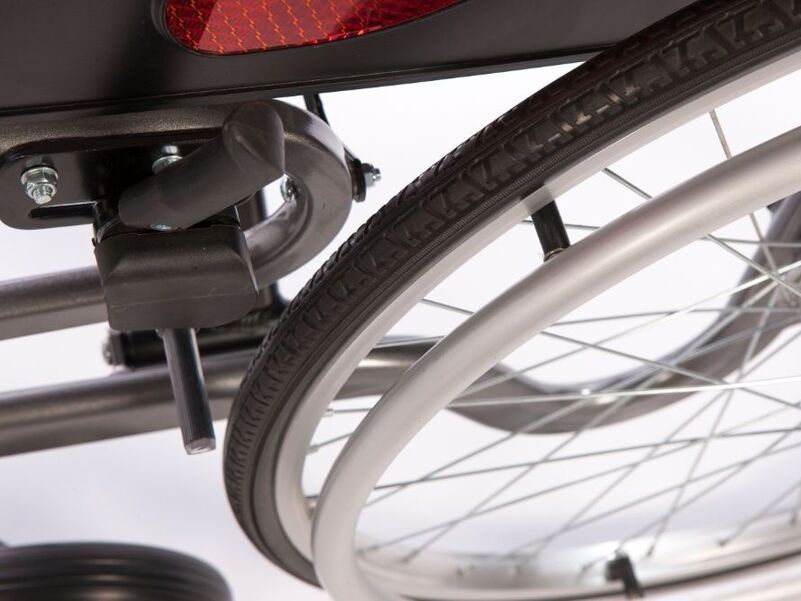 Calibre Folding Wheelchair