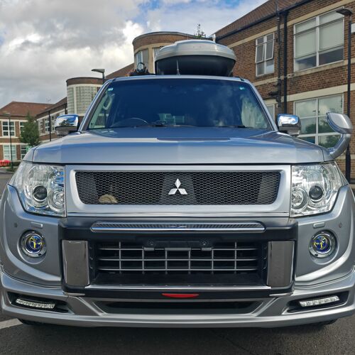 MITSHUBISHI Pajero Shogun 3.8 V6 2012 - Petrol Euro5 Ulez Compliant