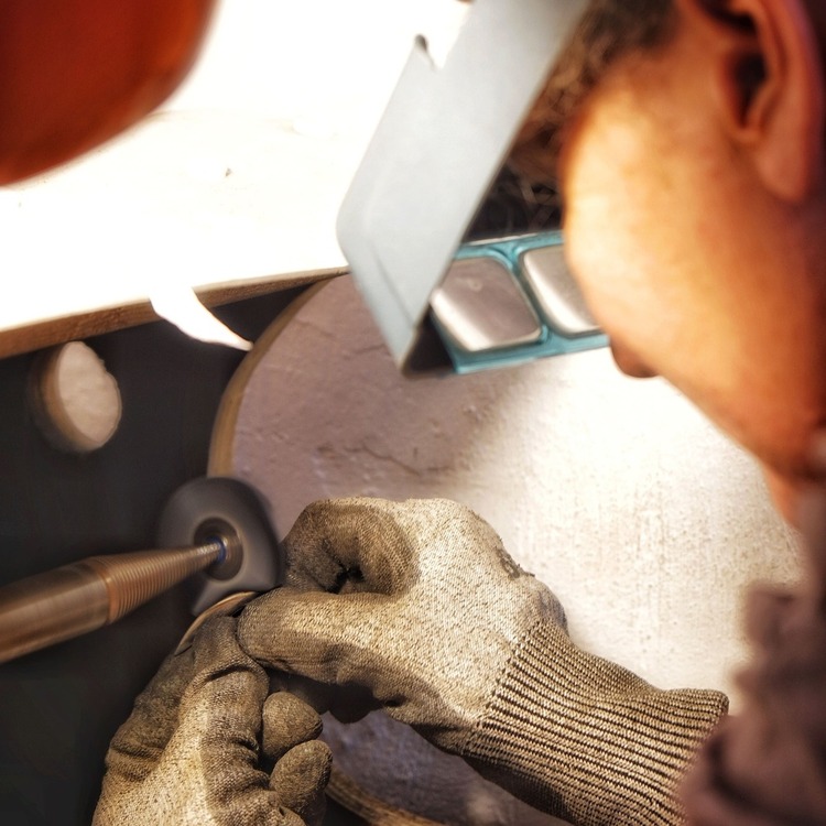 About | Gypsy Jeweller | One to one jewellery tuition |  Learn enamelling and stone setting | Unique handcrafted jewellery