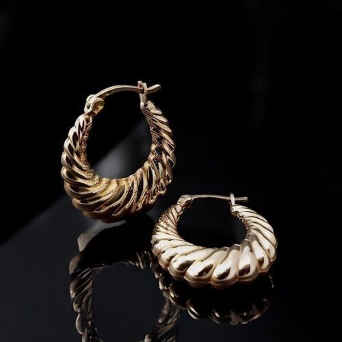 Decorative oval creoles