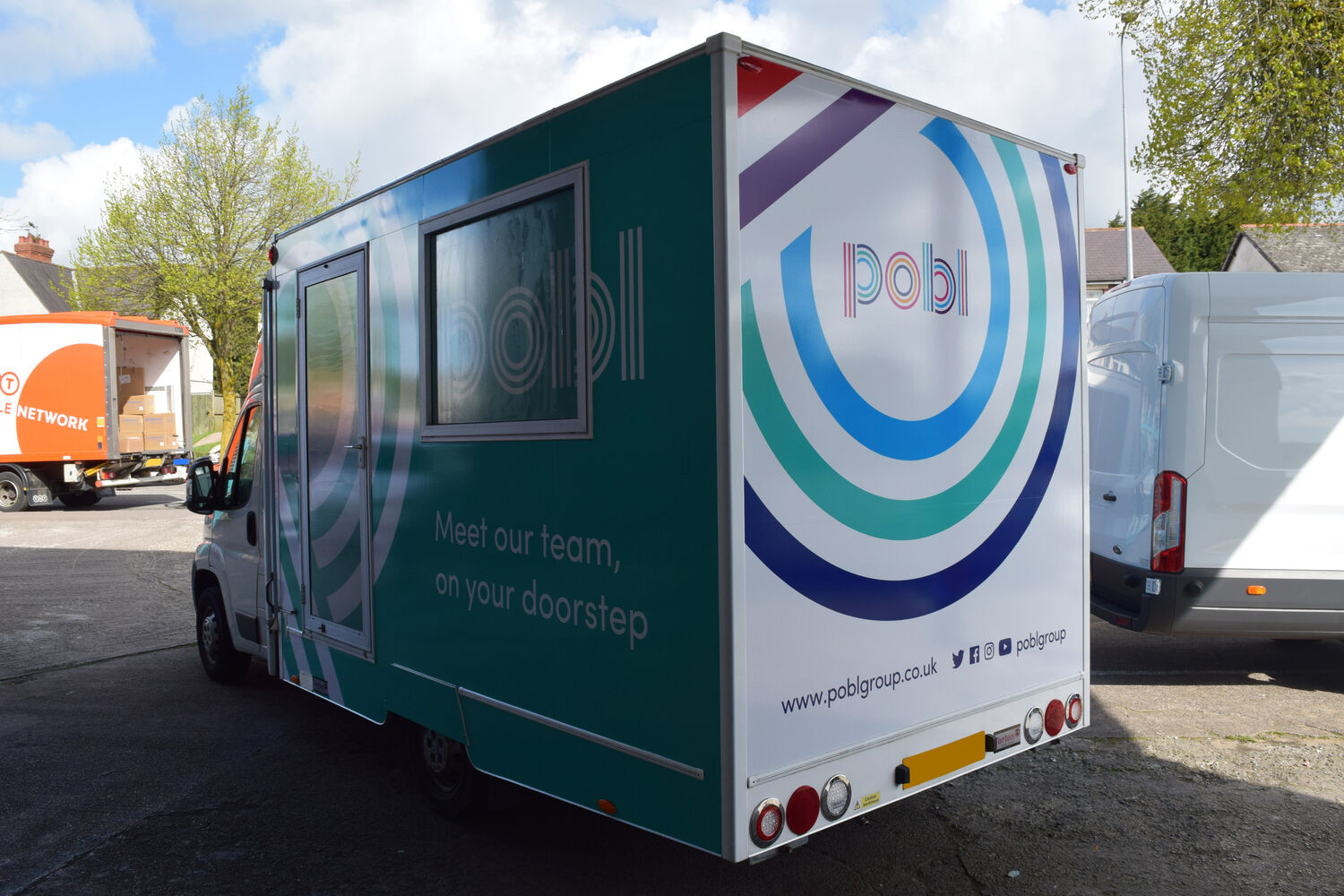 Pobl Group - Citroen Relay Cab Exhibition Trailer