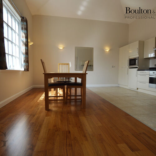 Renting in Cardiff - 1 Bedroom Apartment, Cardiff City Centre - DEPSOIT FREE OPTION