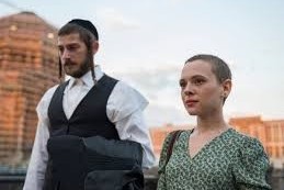 Open stories vs closed stories