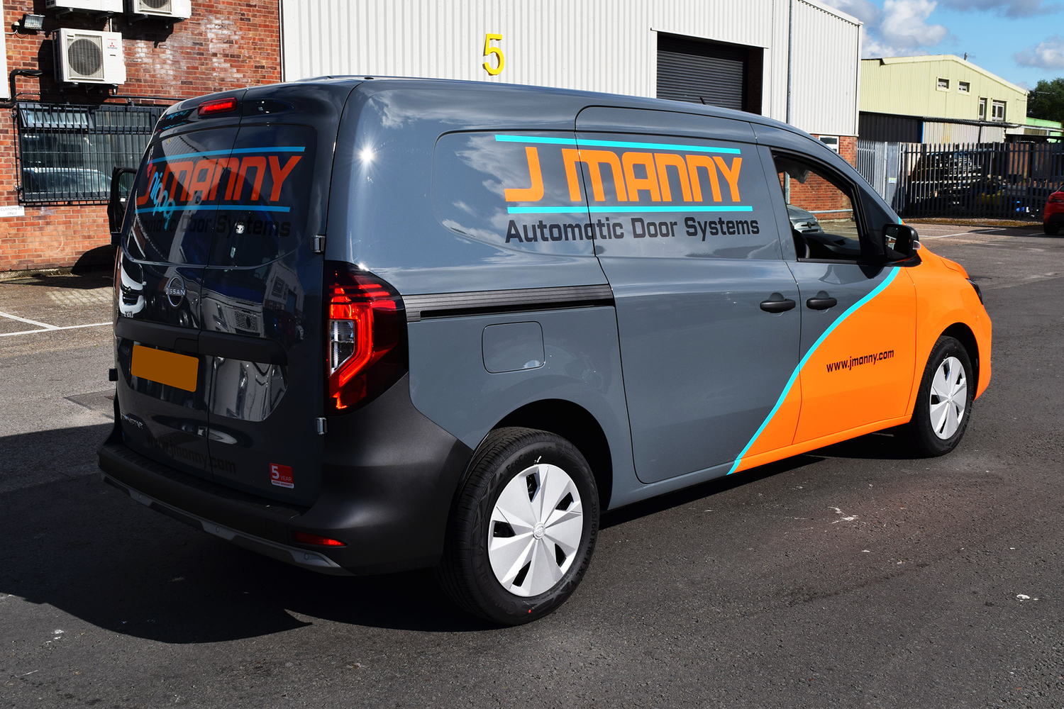 J Manny - Nissan Townstar