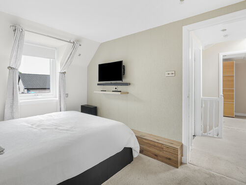 Garvally Crescent, Alloa, FK10 2LZ